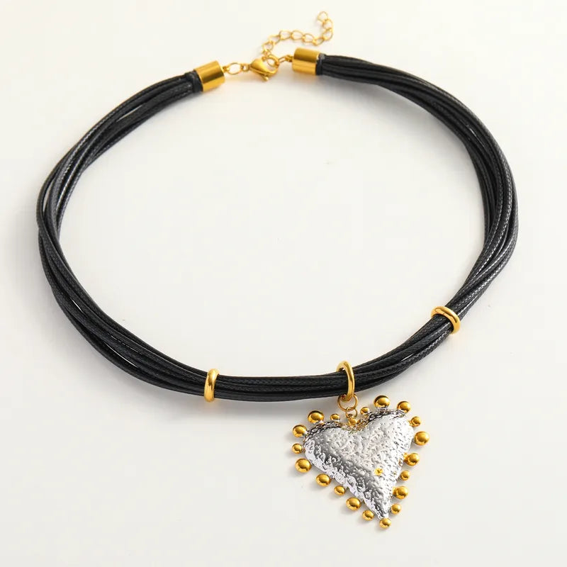 Black Cord Heart