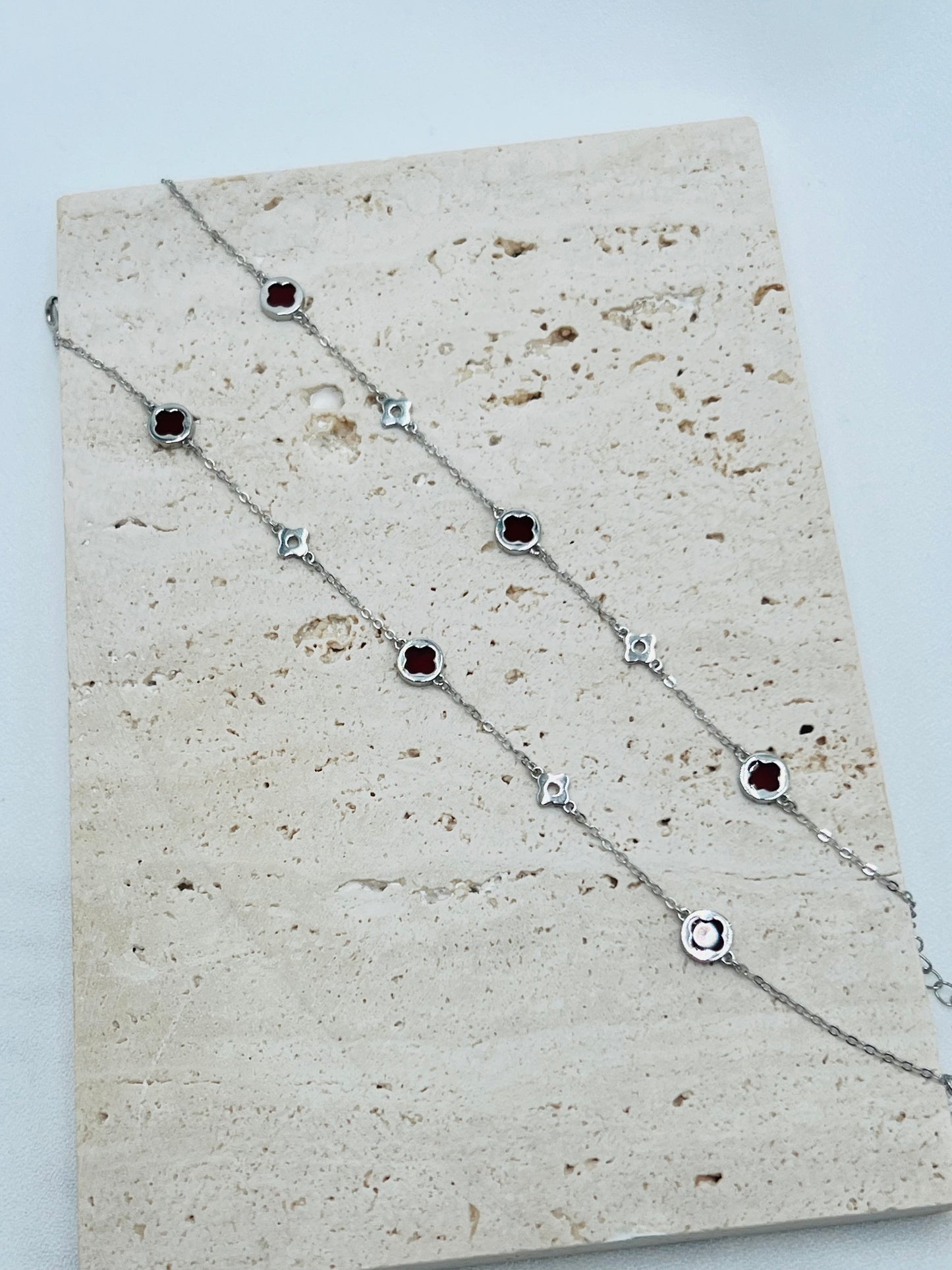 4 LEAF PLATE TREVOL BRACELET